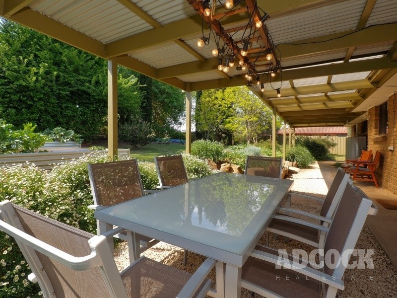 17 Jacaranda Drive, Woodside SA 5244