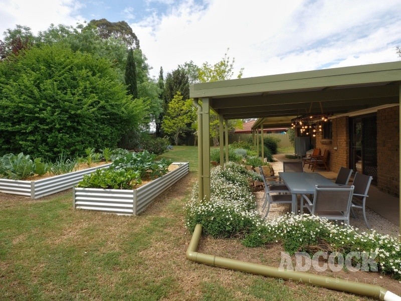 17 Jacaranda Drive, Woodside SA 5244