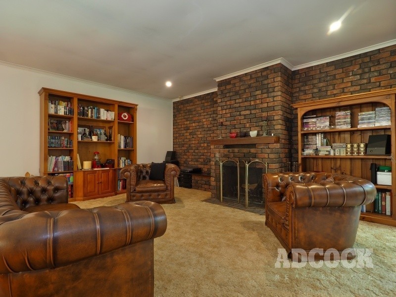 16 Protea Crescent, Crafers SA 5152