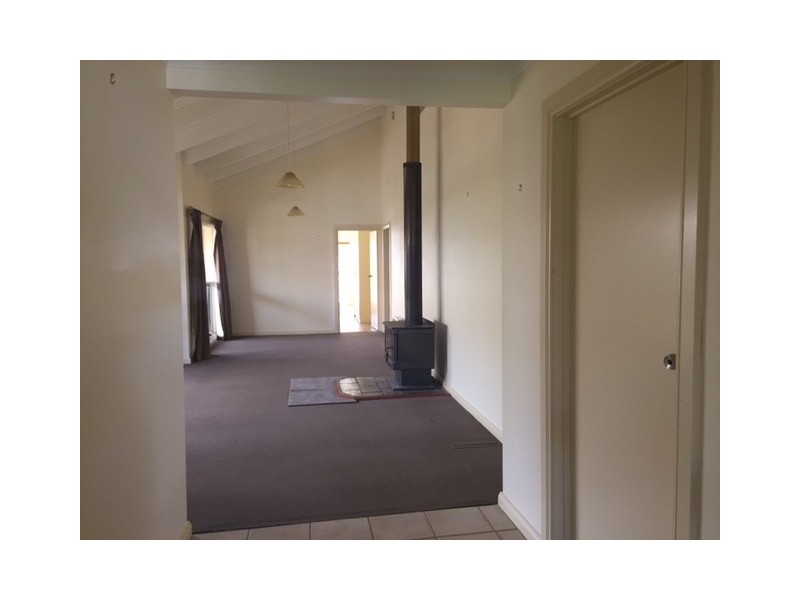 4 Valma Avenue, Hahndorf SA 5245