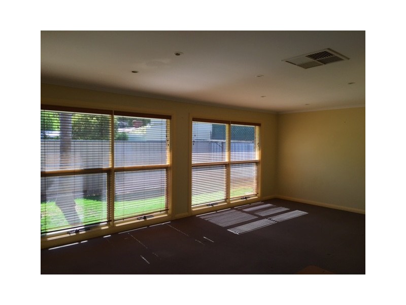 4 Valma Avenue, Hahndorf SA 5245