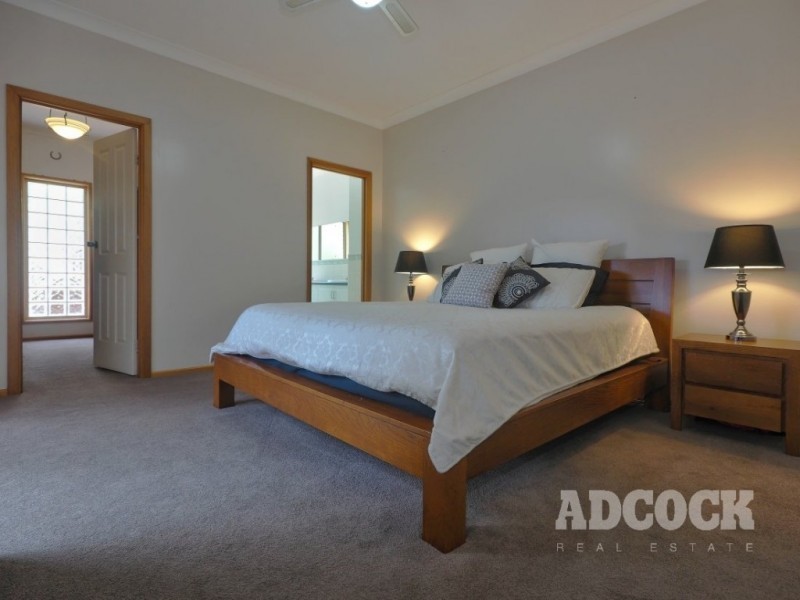 31 St James Drive, Littlehampton SA 5250