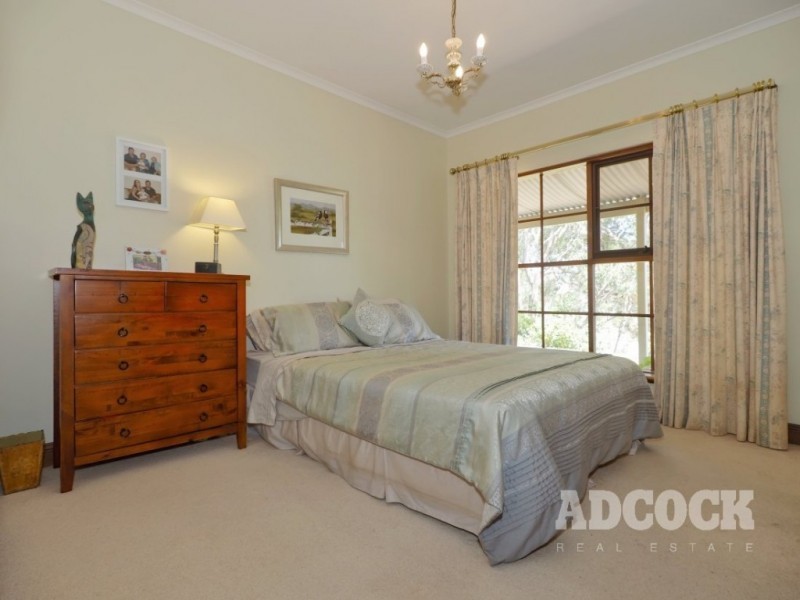 28 Chester Court, Blakiston SA 5250