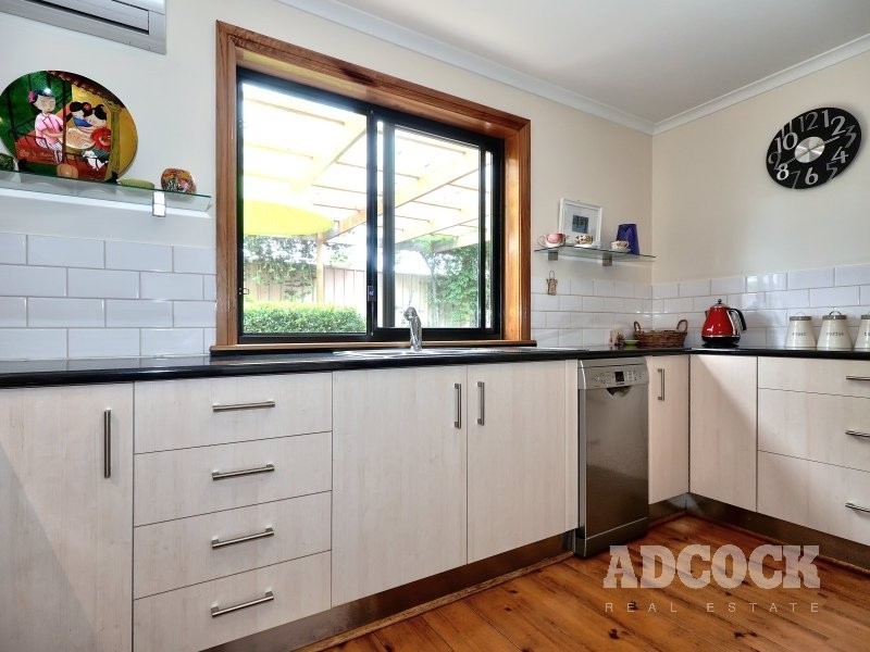 1/2 Barker Road, Mount Barker SA 5251