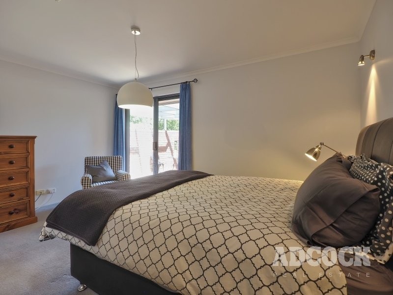 4 Honeysuckle Drive, Woodside SA 5244