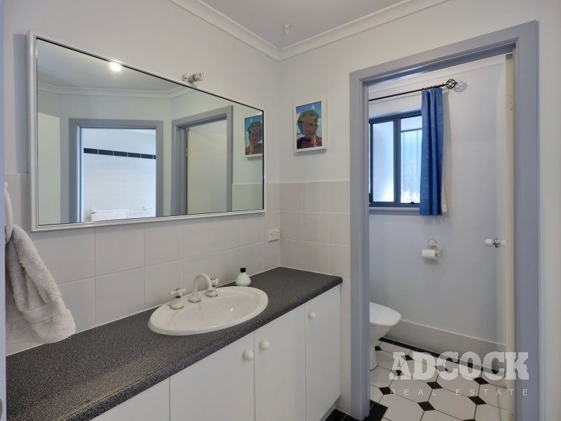 4 Honeysuckle Drive, Woodside SA 5244