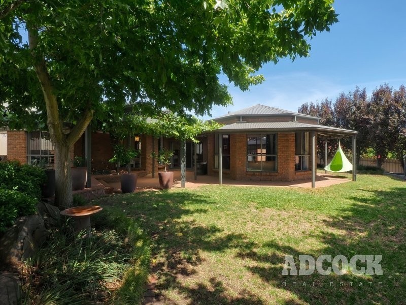 4 Honeysuckle Drive, Woodside SA 5244