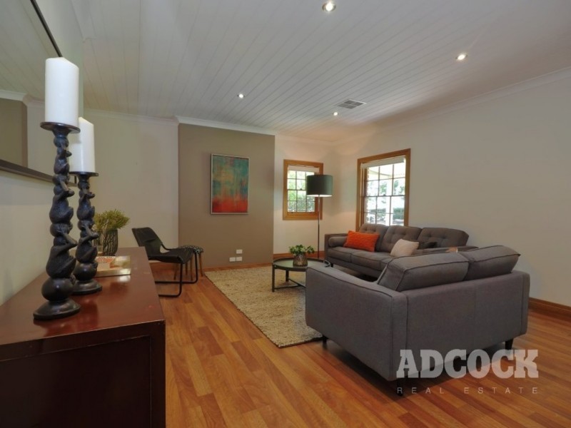 6 Pike Street, Oakbank SA 5243