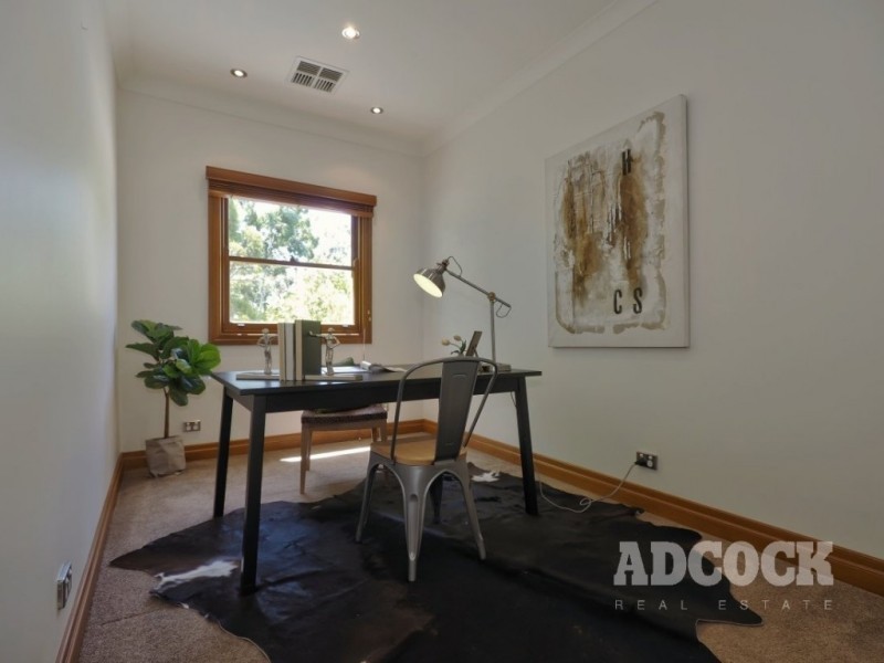 6 Pike Street, Oakbank SA 5243