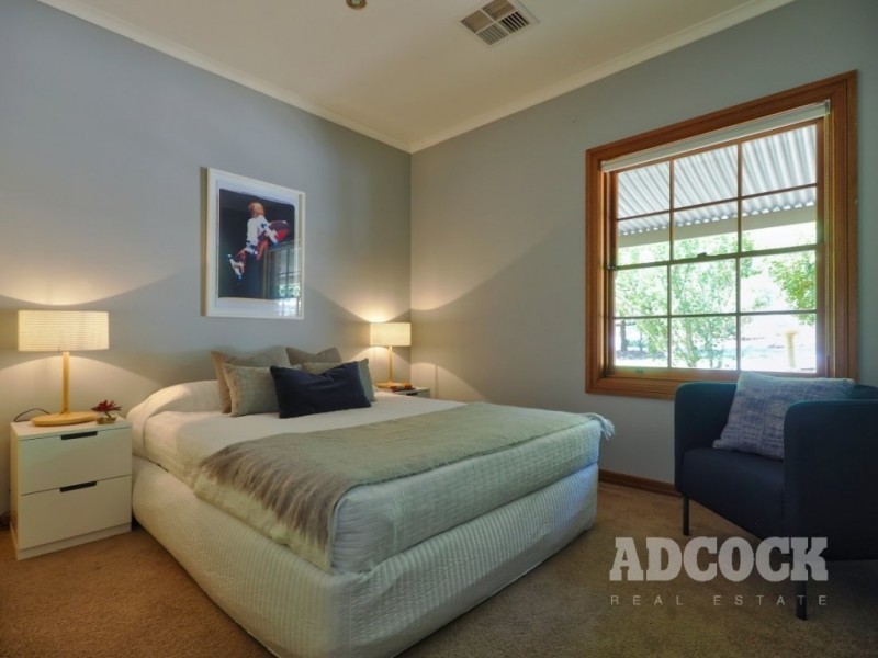 6 Pike Street, Oakbank SA 5243