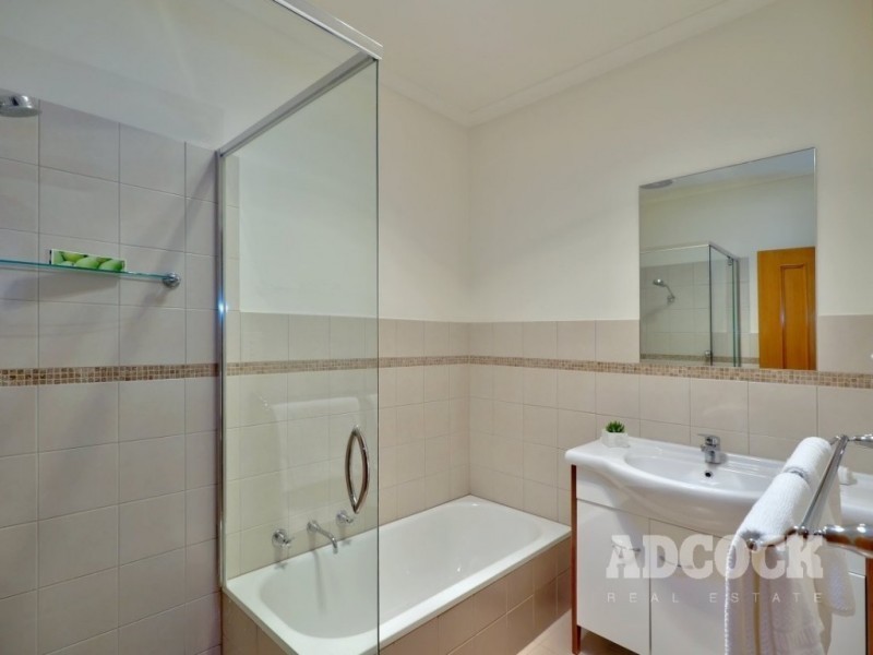 6 Pike Street, Oakbank SA 5243