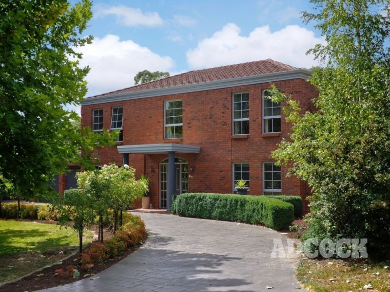 16 Nightingale Court, Oakbank SA 5243