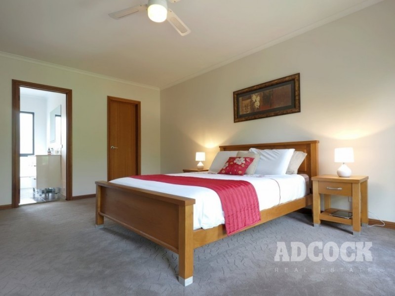 16 Nightingale Court, Oakbank SA 5243