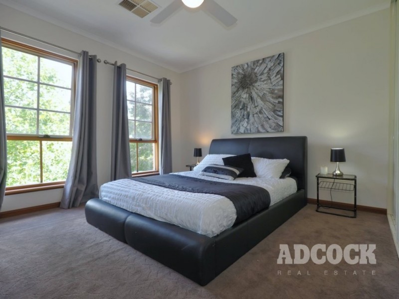 16 Nightingale Court, Oakbank SA 5243