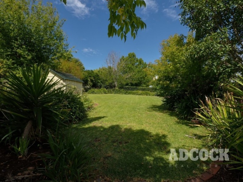 16 Nightingale Court, Oakbank SA 5243