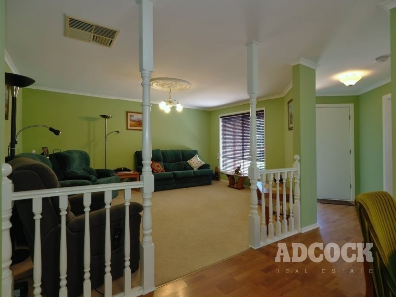 9 Sandalwood Drive, Woodside SA 5244