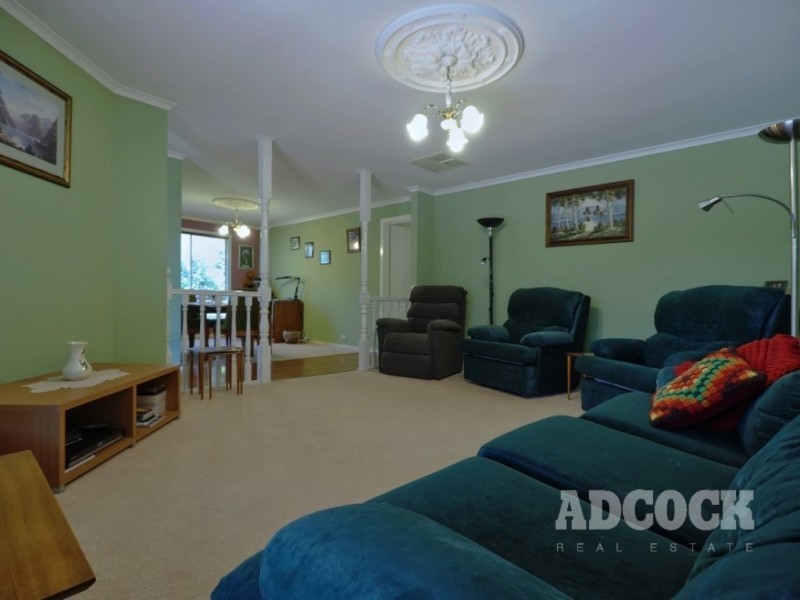9 Sandalwood Drive, Woodside SA 5244