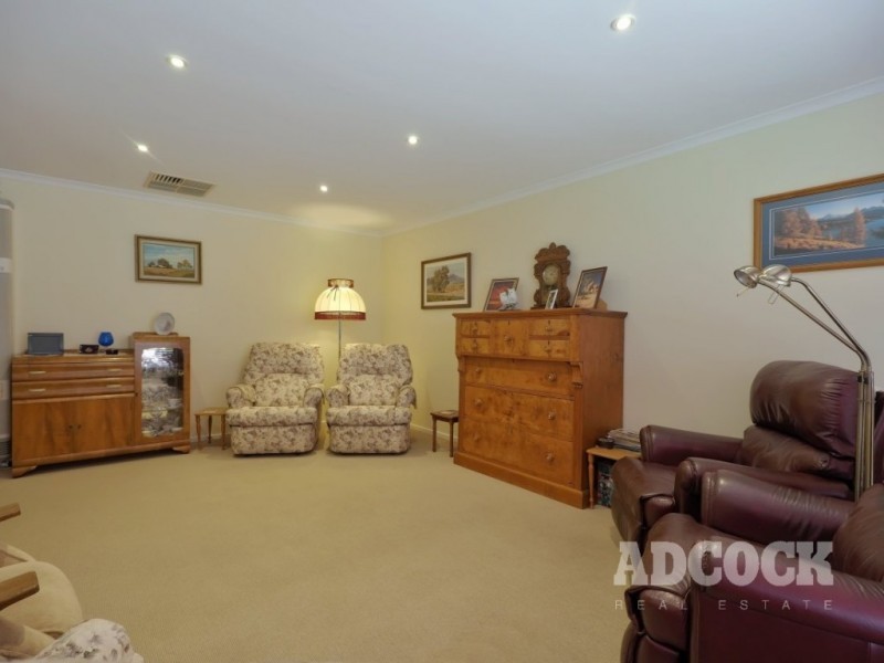 9 Sandalwood Drive, Woodside SA 5244