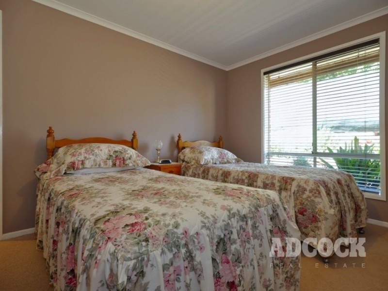 9 Sandalwood Drive, Woodside SA 5244