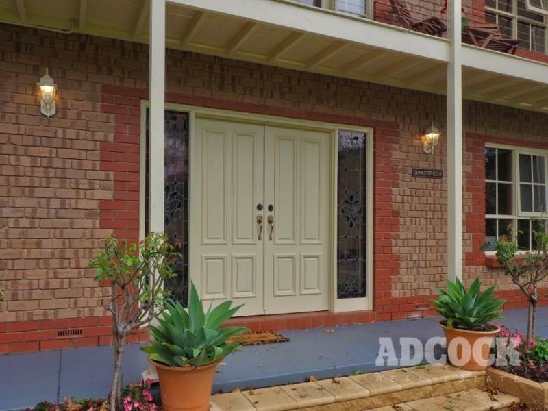 13 Millar Avenue, Crafers SA 5152