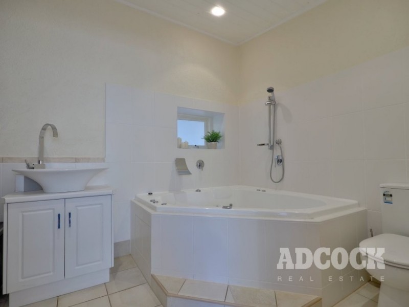 30 Onkaparinga Valley Road, Charleston SA 5244