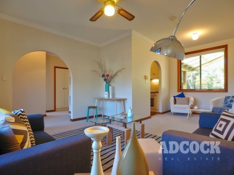 8 Elizabeth Street, Oakbank SA 5243