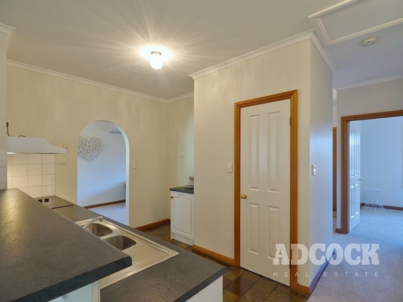 8 Elizabeth Street, Oakbank SA 5243