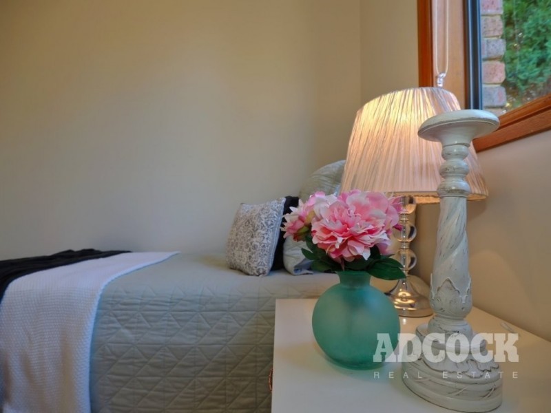 8 Elizabeth Street, Oakbank SA 5243