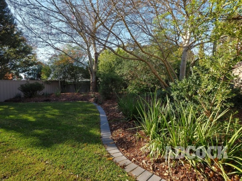 8 Elizabeth Street, Oakbank SA 5243