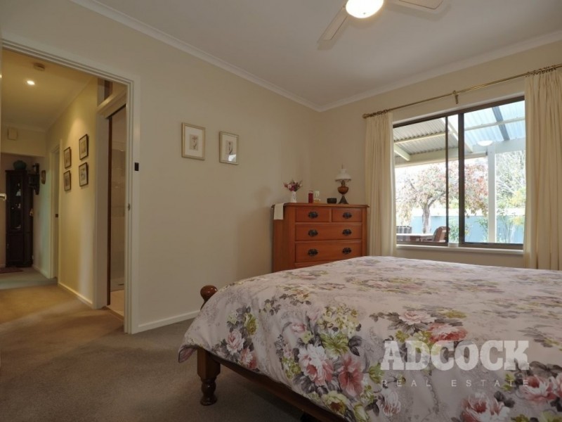 8 James Street, Balhannah SA 5242