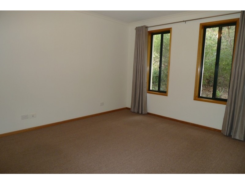 8 Golf Links Road, Lobethal SA 5241