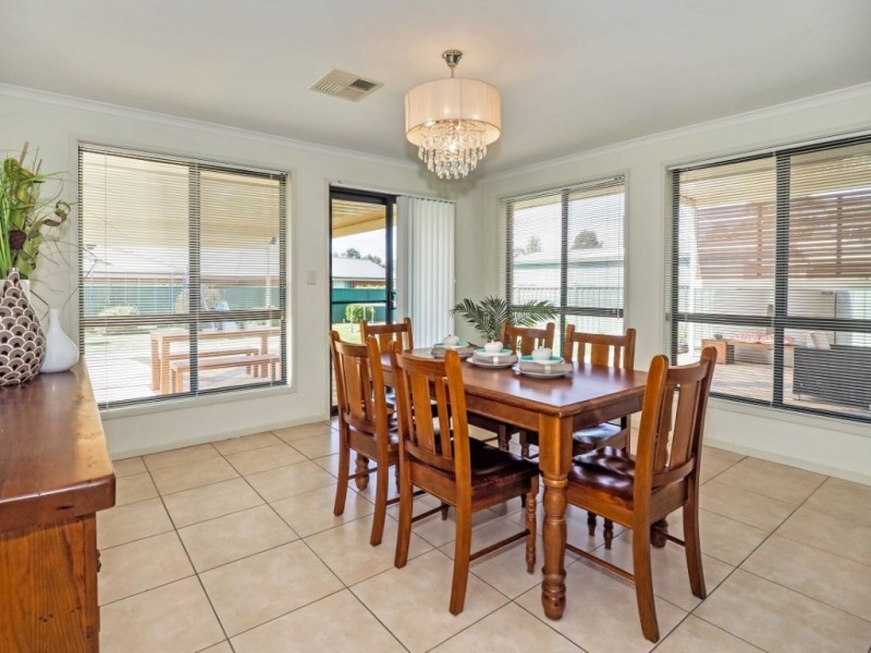 4 Creekside Grove, Mount Barker SA 5251