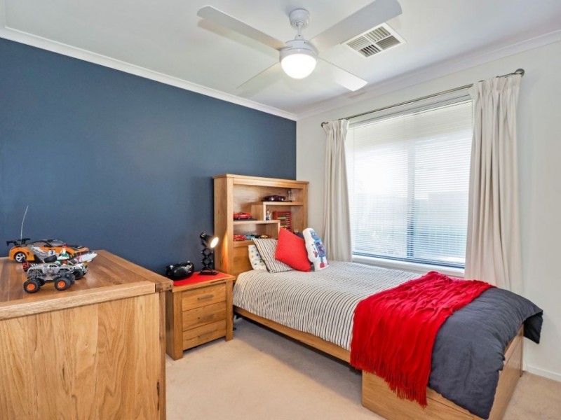 4 Creekside Grove, Mount Barker SA 5251