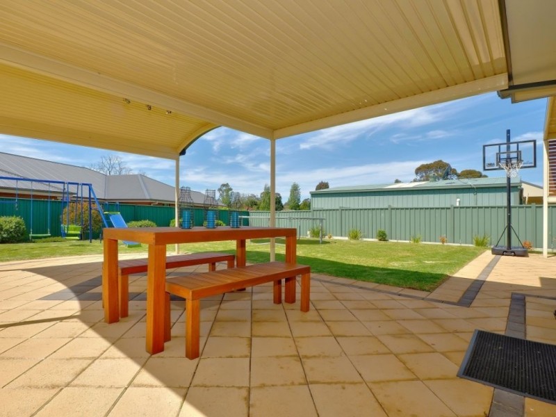 4 Creekside Grove, Mount Barker SA 5251