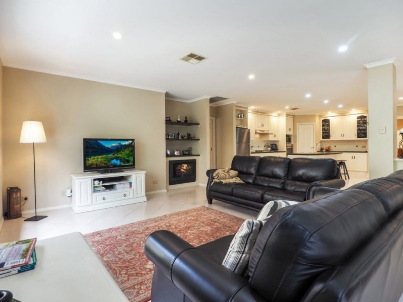 1 Turnbull Court, Woodside SA 5244