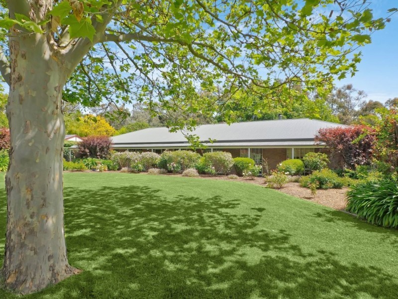 5 Nightingale Court, Oakbank SA 5243