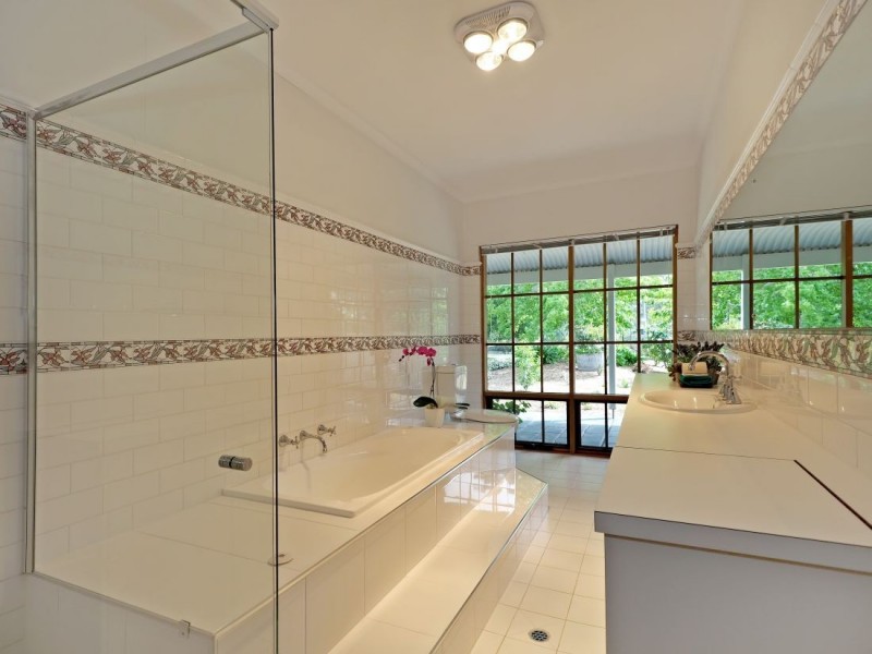 5 Nightingale Court, Oakbank SA 5243