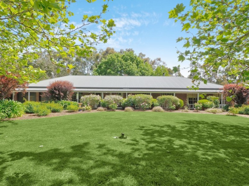 5 Nightingale Court, Oakbank SA 5243