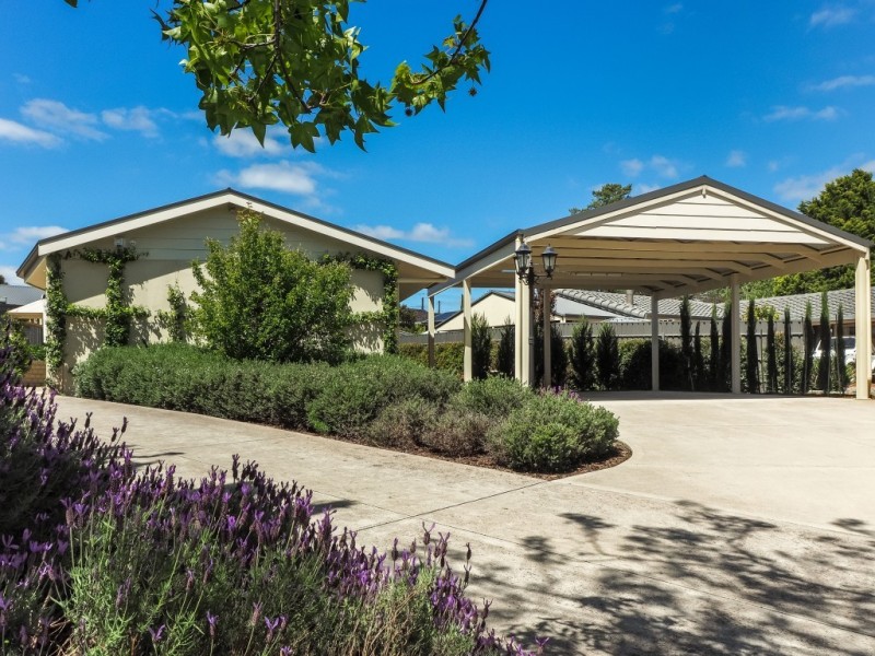 10 Thiele Grove, Hahndorf SA 5245