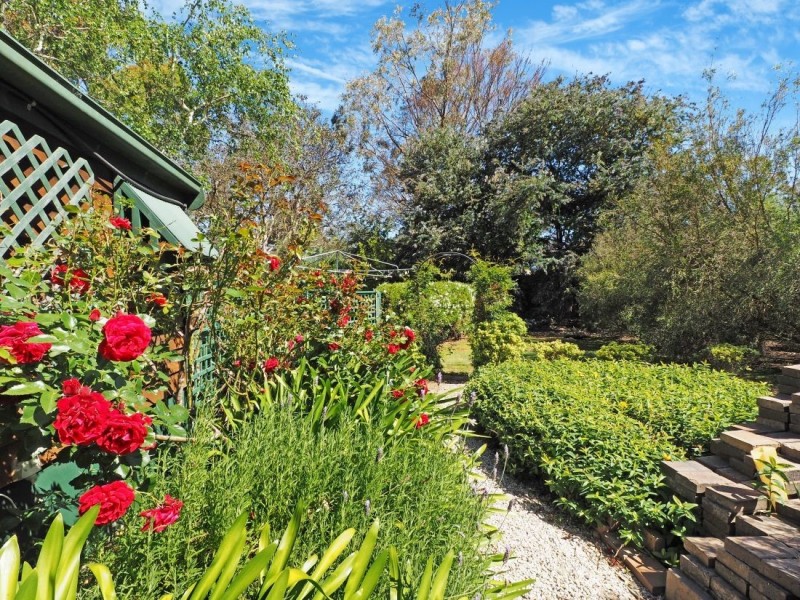 4 Church Road, Harrogate SA 5244