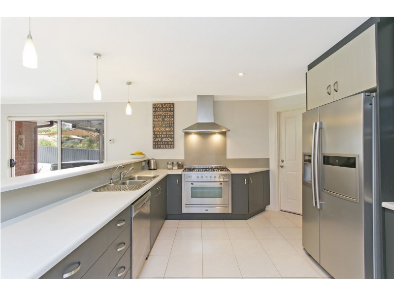 13 Clayfield Court, Woodside SA 5244