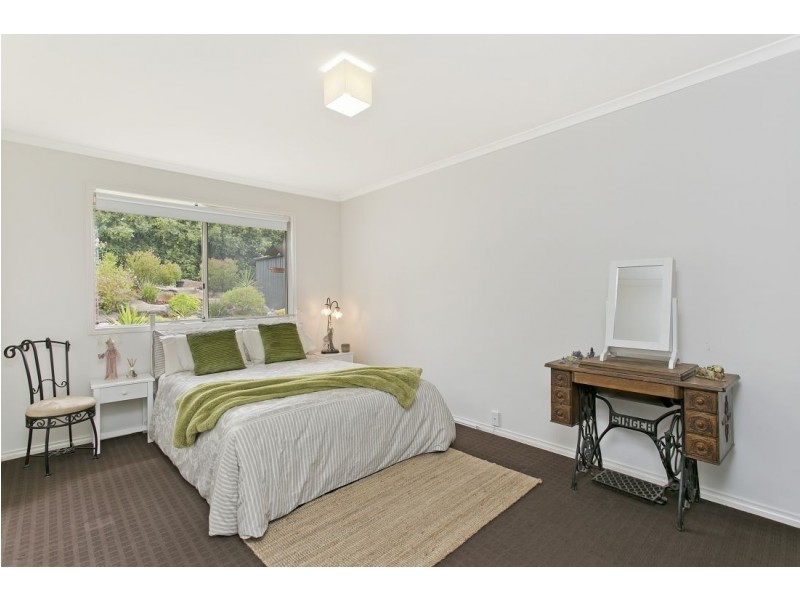 13 Clayfield Court, Woodside SA 5244