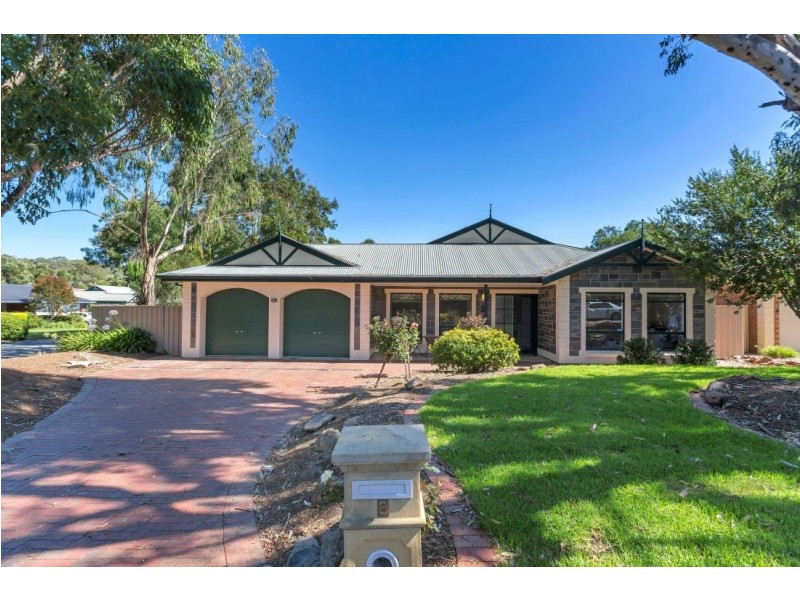 8 Birch Street, Oakbank SA 5243