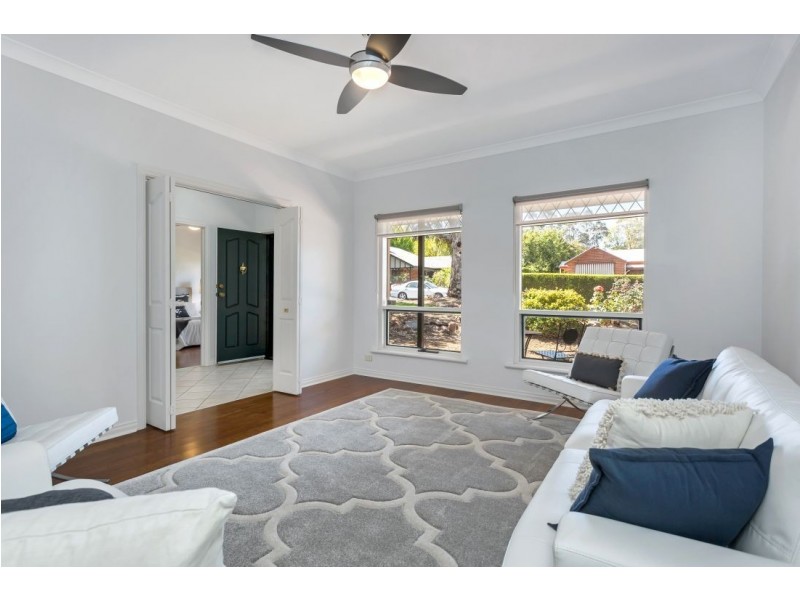 8 Birch Street, Oakbank SA 5243