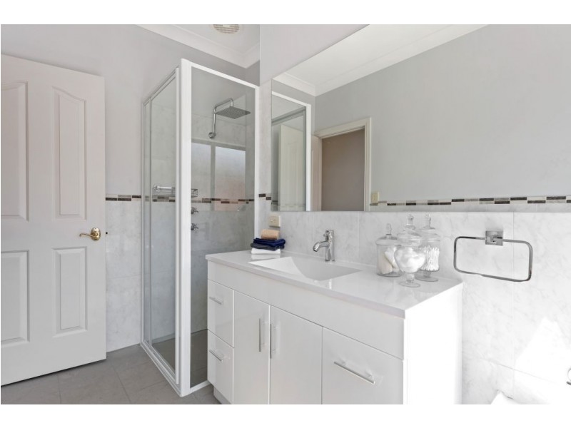 8 Birch Street, Oakbank SA 5243