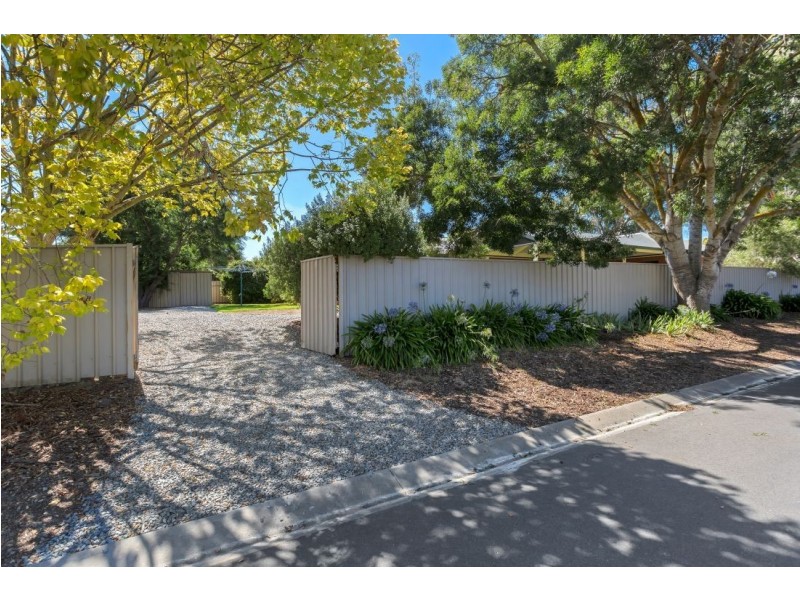 8 Birch Street, Oakbank SA 5243