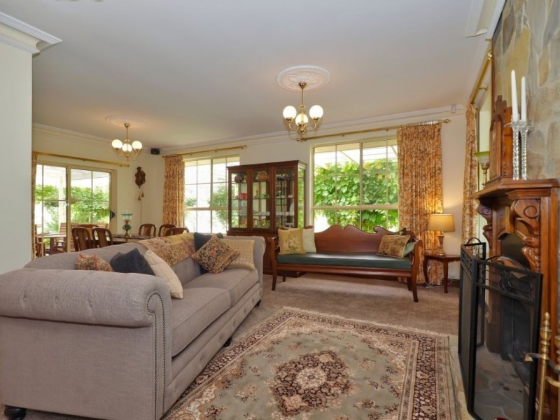 3 Sandy Waterhole Road, Charleston SA 5244