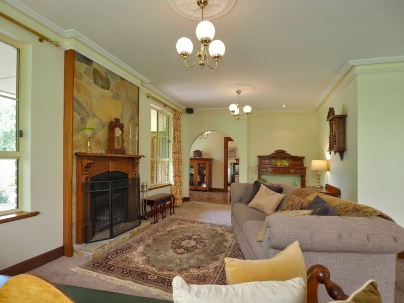 3 Sandy Waterhole Road, Charleston SA 5244