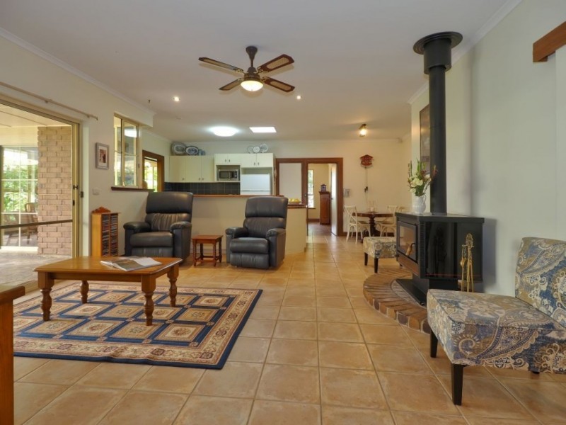 3 Sandy Waterhole Road, Charleston SA 5244