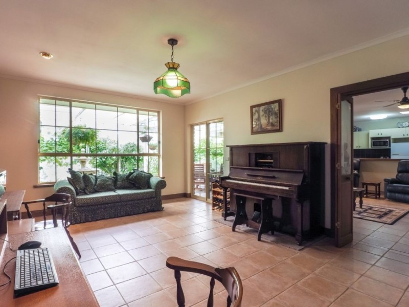 3 Sandy Waterhole Road, Charleston SA 5244